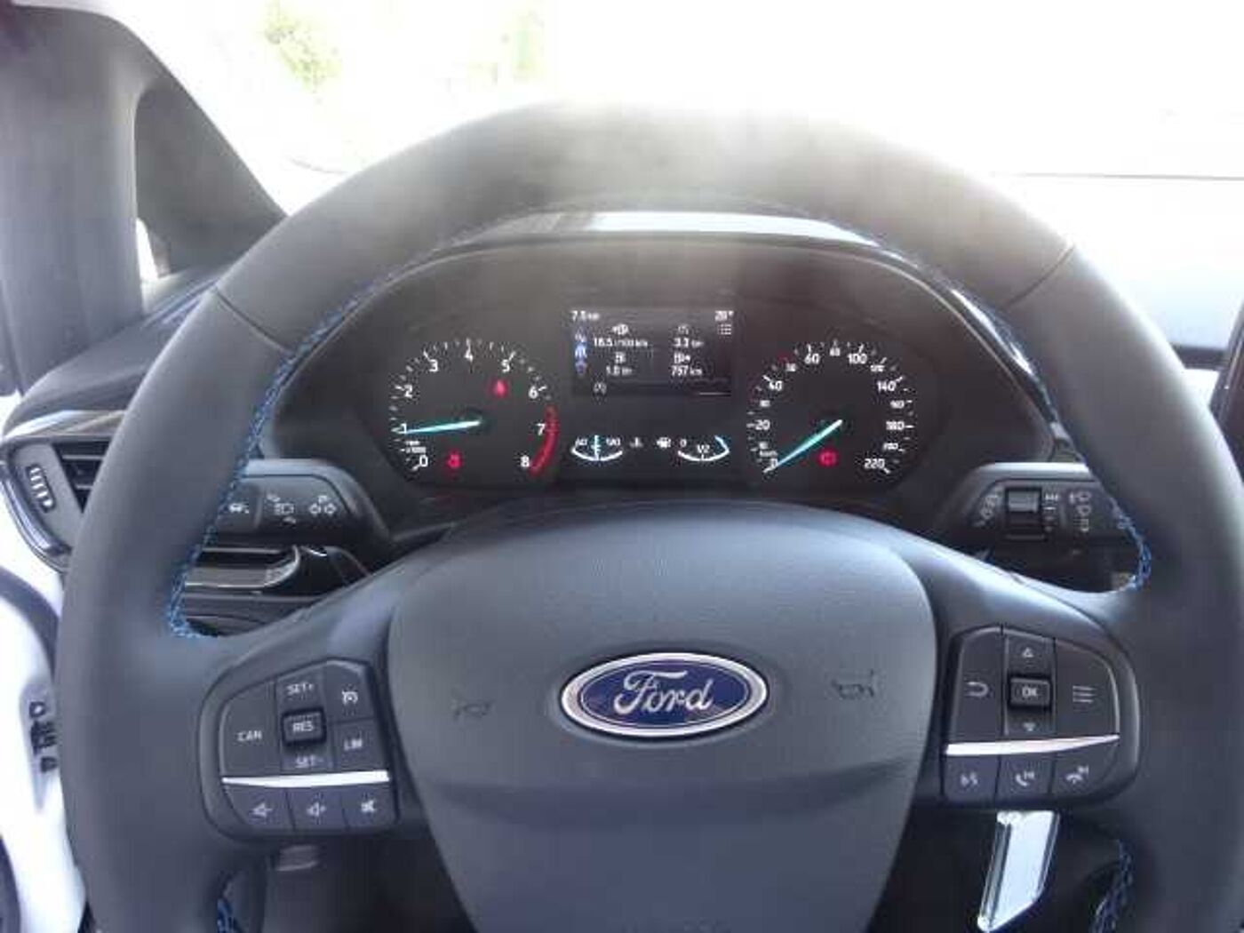Ford  Active - LED, PDC, Sitzheizung,18-Zoll